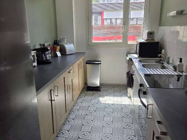Colocation / Appartement 4 pièces de 83 m², Issy-les-Moulineaux, Rue du Docteur Lombard / Photo 2