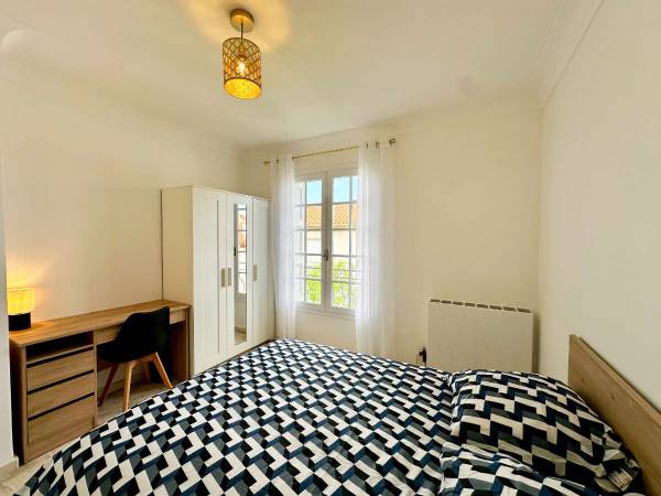 Colocation / Appartement 5 pièces de 90 m², Perpignan, Avenue Jules de Carsalade du Pont / Photo 2