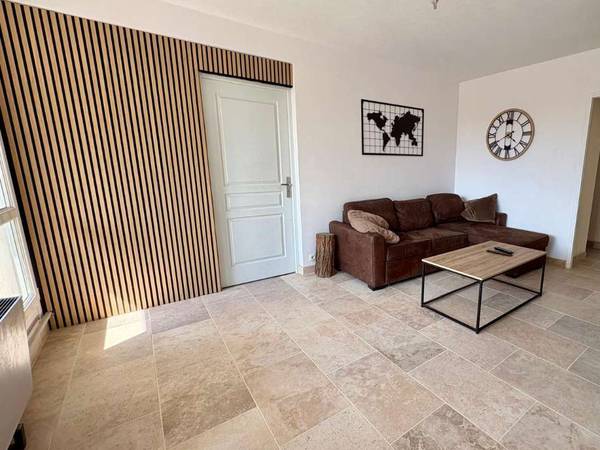 Colocation / Appartement 5 pièces de 99 m², Villeurbanne, Cours Emile Zola / Photo 2