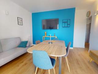 Rental / 5-bedroom flat · 85 m², Nîmes, Bis Boulevard Talabot