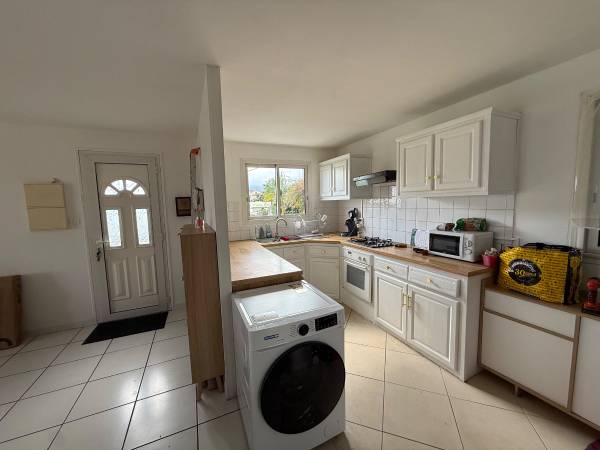 Colocation / Maison 7 pièces de 160 m², Le Tampon, Chemin Isautier / Photo 2