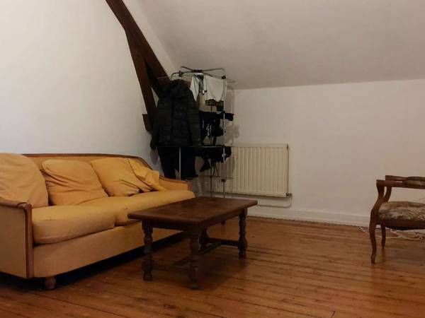 Colocation / Appartement 6 pièces de 100 m², Belfort, Rue des Rosiers / Photo 2