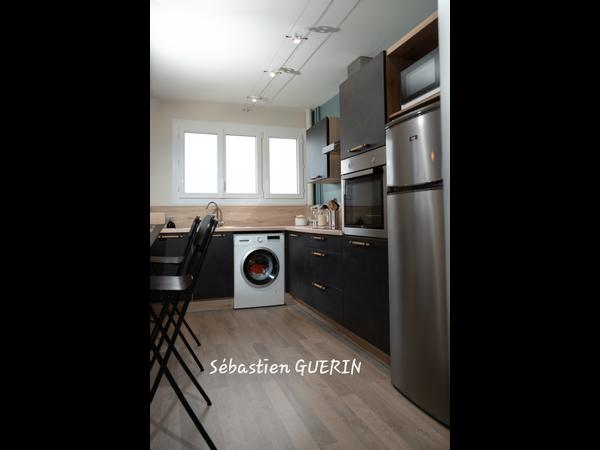 Colocation / Appartement 4 pièces de 71 m², Poitiers, Avenue de l'Europe / Photo 2