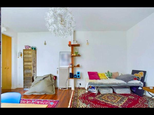 Location / Appartement 2 pièces de 35 m², Paris, Rue de Romainville / Photo 2