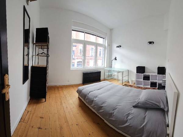 Colocation / Maison 6 pièces de 96 m², Roubaix, Rue de Lorraine / Photo 2