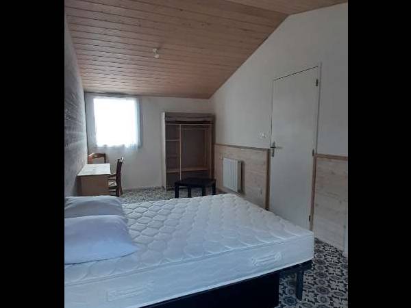 Colocation / Maison 3 pièces de 69 m², La Roche-sur-Yon, Rue François Millet / Photo 2