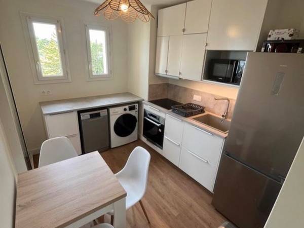Colocation / Appartement 6 pièces de 116 m², Strasbourg, Rue des Carmes / Photo 2
