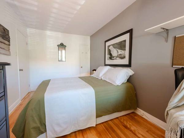 Colocation / Appartement 7 pièces de 163 m², Montréal, Avenue Louis-Hébert / Photo 2