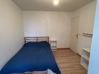 Flatsharing / 4-bedroom flat · 77 m², Ivry-sur-Seine, Rue Pierre Et Marie Curie