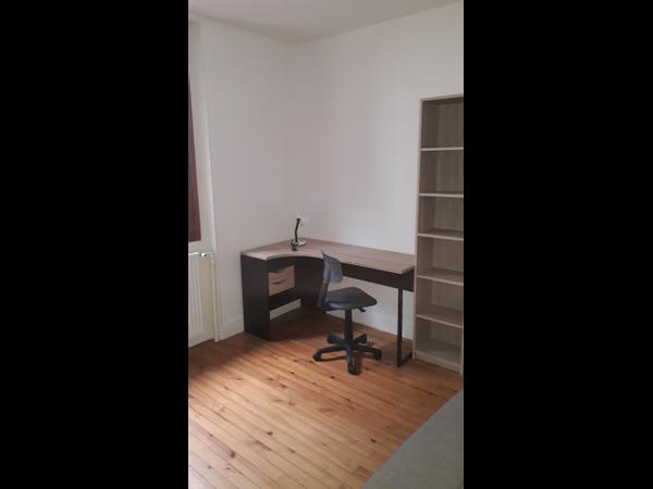 Colocation / Appartement 5 pièces de 50 m², Chambéry, Chemin de la cassine / Photo 2