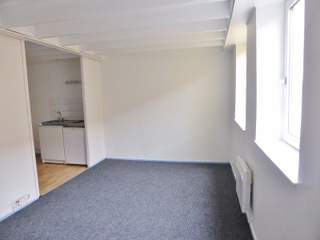 Rental / 2-bedroom flat · 36 m², Lille, Rue de la Halloterie