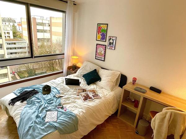 Colocation / Appartement 6 pièces de 135 m², Paris, Rue Lecourbe / Photo 2