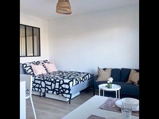 Location / Studio de 24 m², Rennes, Rue du Bois Perrin