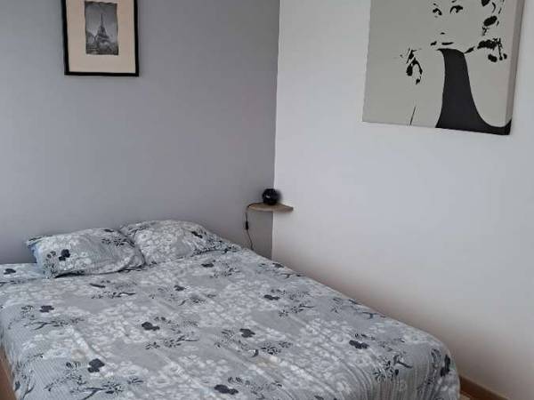 Chambre chez l'habitant / Maison 5 pièces de 95 m², Eysines, Rue Jean François Millet / Photo 2