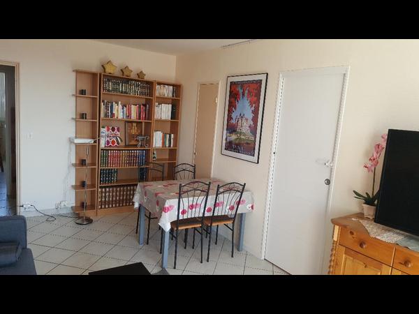 Colocation / Appartement 5 pièces de 83 m², Pau, Avenue du Président Kennedy / Photo 2