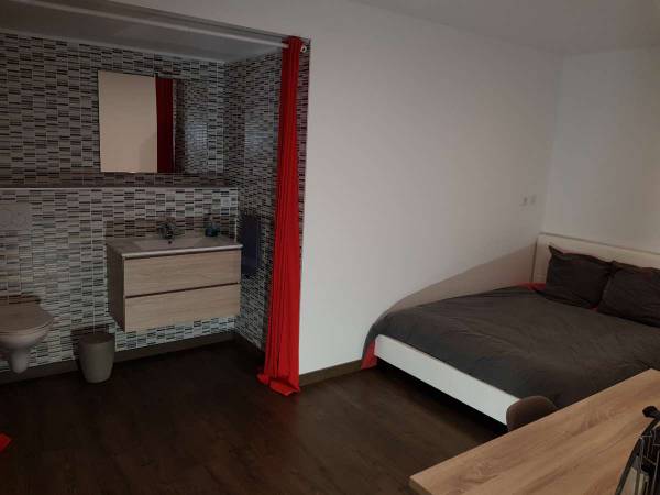 Chambre pour étudiant / Résidence 5 pièces de 150 m², Orléans, Rue des Grands Champs / Photo 2