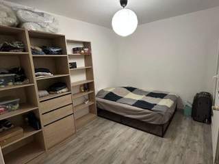 Room share / 5 rooms house · 84 m², Orléans, Rue Robert Desnos