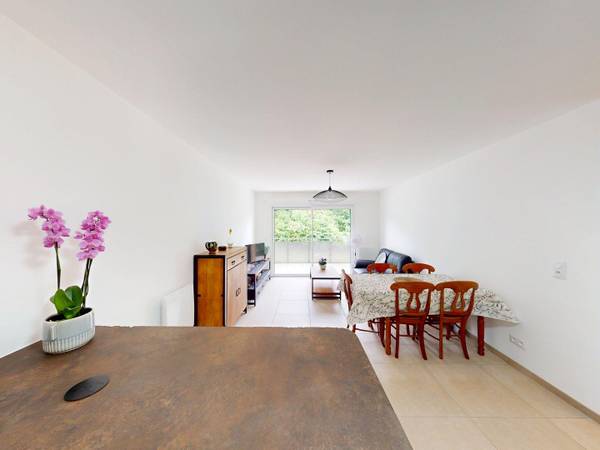 Location / Appartement 3 pièces de 65 m², Jacob-Bellecombette, Route de la Cascade / Photo 2