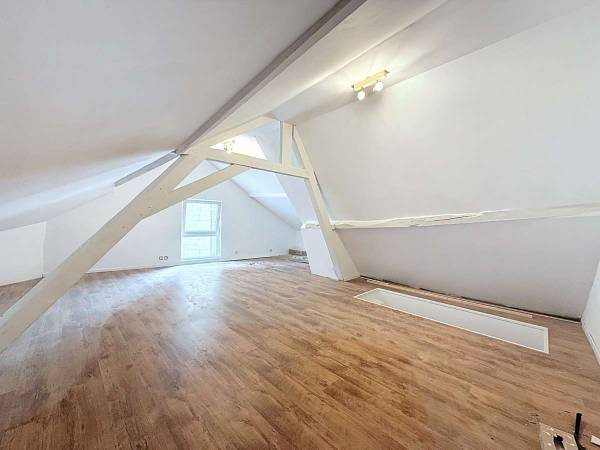 Colocation / Maison 9 pièces de 140 m², Rebecq, Rue du Pont / Photo 8