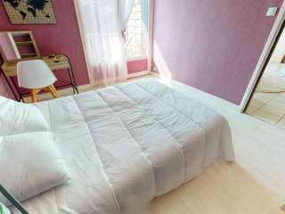 Colocation / Appartement 4 pièces de 66 m², Vénissieux, Avenue Jacques Duclos