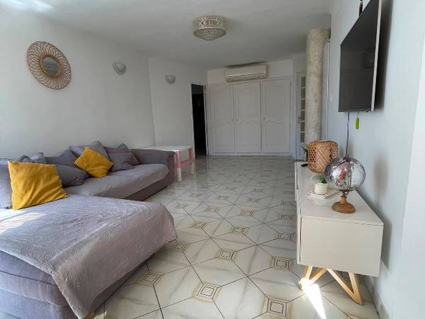 Colocation / Appartement 4 pièces de 90 m², Marseille, Boulevard Rabatau / Photo 2