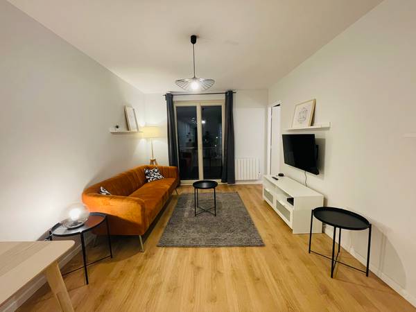 Colocation / Appartement 5 pièces de 83 m², Villeurbanne, Rue Greuze / Photo 2