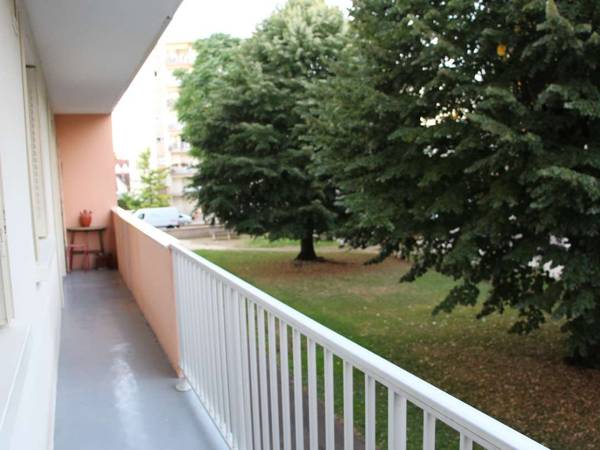 Colocation / Appartement 5 pièces de 76 m², Dijon, Avenue Gustave Eiffel / Photo 10