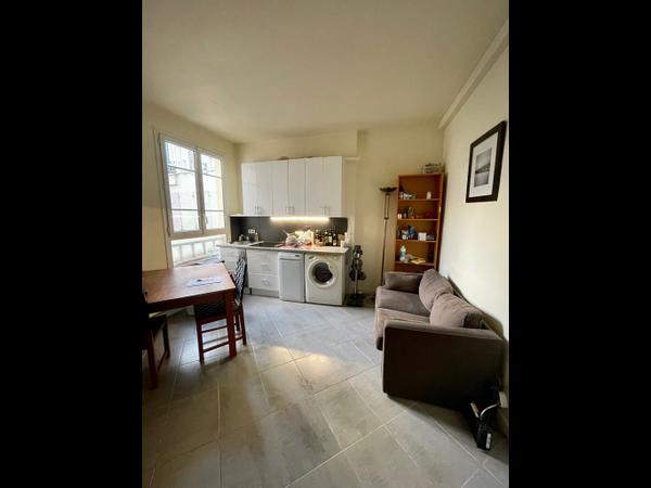 Colocation / Appartement 3 pièces de 43 m², Saint-Cloud, Rue Albert 1er / Photo 2