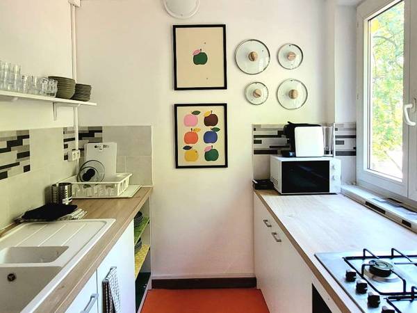 Colocation / Appartement 7 pièces de 91 m², Clichy, Rue du 11 Novembre 1918 / Photo 2
