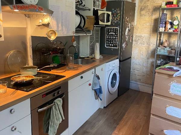 Sous-location / Appartement 5 pièces de 100 m², Montpellier, Place Saint Côme / Photo 2