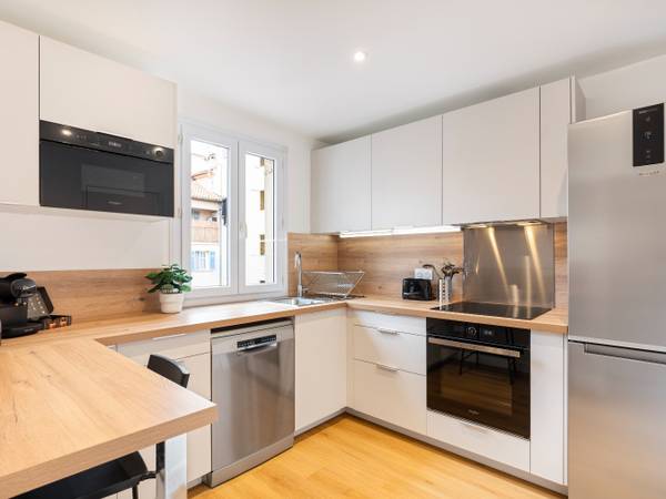 Colocation / Appartement 4 pièces de 65 m², Nice, Rue des Serruriers / Photo 4