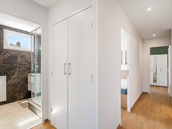 Room share / 6 rooms apartment · 102 m², Nice, Rue Justin Montolivo / Photo 2