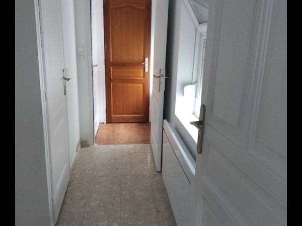 Location / Appartement 1 pièce, Saint-Quentin / Photo 6