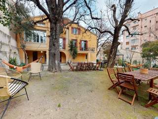 Flatsharing / Appartement 1 pièce de 460 m², Marseille, 1 Rue Clinique