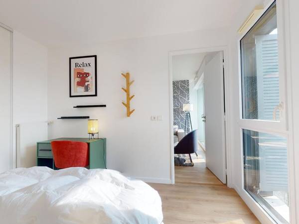 Colocation / Appartement 6 pièces de 107 m², Cergy, 10 B Les Touleuses Brunes, / Photo 4