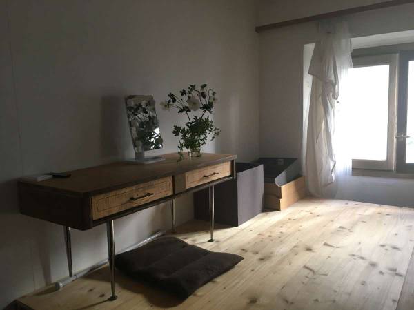 Sous-location / Immeuble 3 pièces de 81 m², Paris, Rue Rambuteau / Photo 4