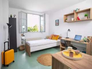 Rental / 2 rooms residence · 35 m², Bourg-en-Bresse, 23 Rue du 4 Septembre