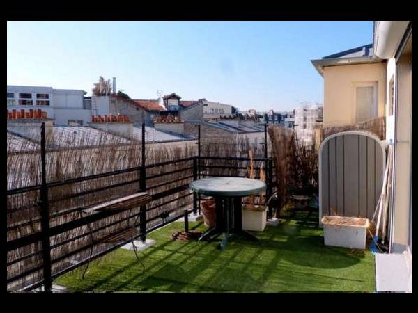 Flatsharing / 3-bedroom flat · 50 m², Paris, Rue du Chemin Vert / Photo 2
