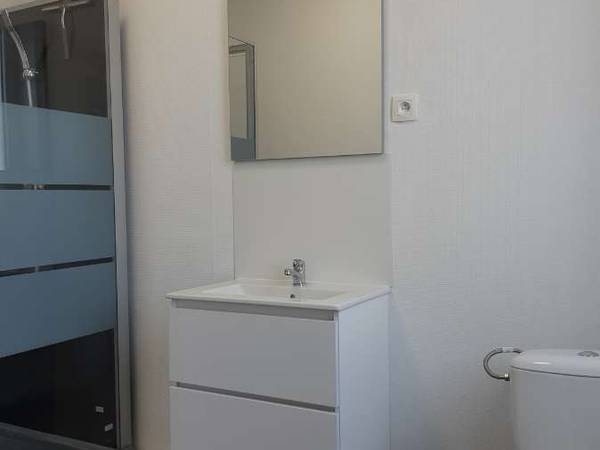 Colocation / Maison 10 pièces de 20 m², Liège, Rue de Seraing / Photo 12