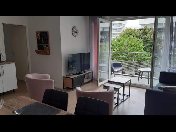 Colocation / Appartement 5 pièces de 88 m², Lormont, Rue Rabelais / Photo 2