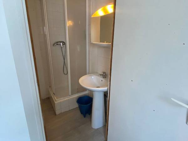 Colocation / Maison 7 pièces de 100 m², Angers, Rue Cubain / Photo 2