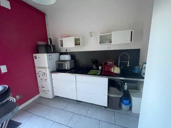 Colocation / Maison 7 pièces de 100 m², Angers, Rue Cubain / Photo 6