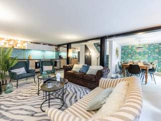 Colocation / 13 rooms house · 270 m², Courbevoie, Rue Eugène Caron