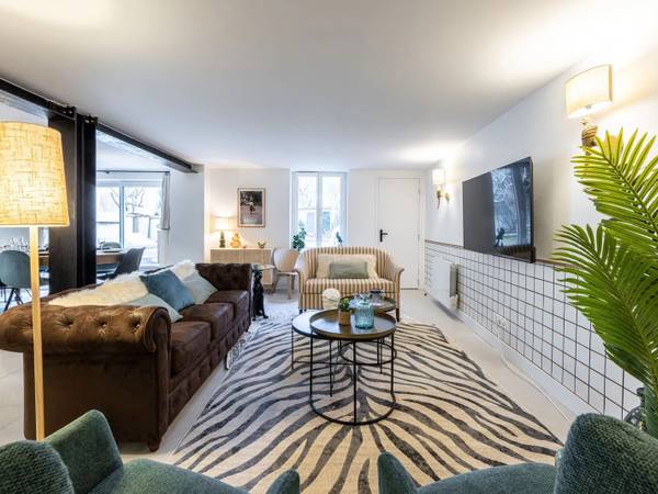 Colocation / Maison 13 pièces de 270 m², Courbevoie, Rue Eugène Caron / Photo 9