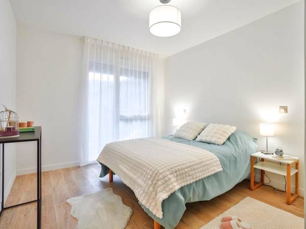 Location / Appartement 2 pièces de 42 m², Nogent-sur-Marne, 37 Rue de Plaisance / Photo 2