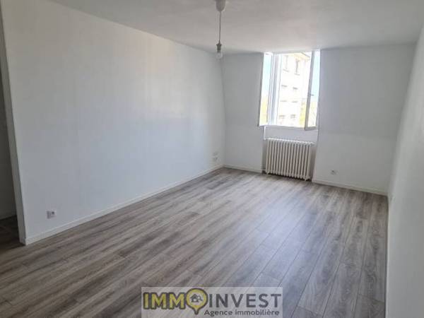 Location / Appartement 2 pièces de 53 m², Limoges / Photo 2