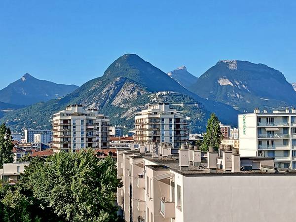 Colocation / Appartement 6 pièces de 100 m², Grenoble, Rue du Docteur Schweitzer / Photo 28
