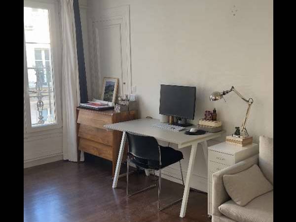 Sous-location / Appartement 6 pièces de 120 m², Paris, Boulevard de Bonne Nouvelle / Photo 2