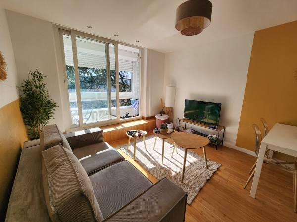 Colocation / Appartement 3 pièces de 59 m², Lyon, Rue de la Piémente / Photo 2