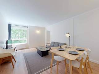 Colocation / Appartement 5 pièces de 88 m², Champs-sur-Marne, 12 Allée du Bois Moussu,